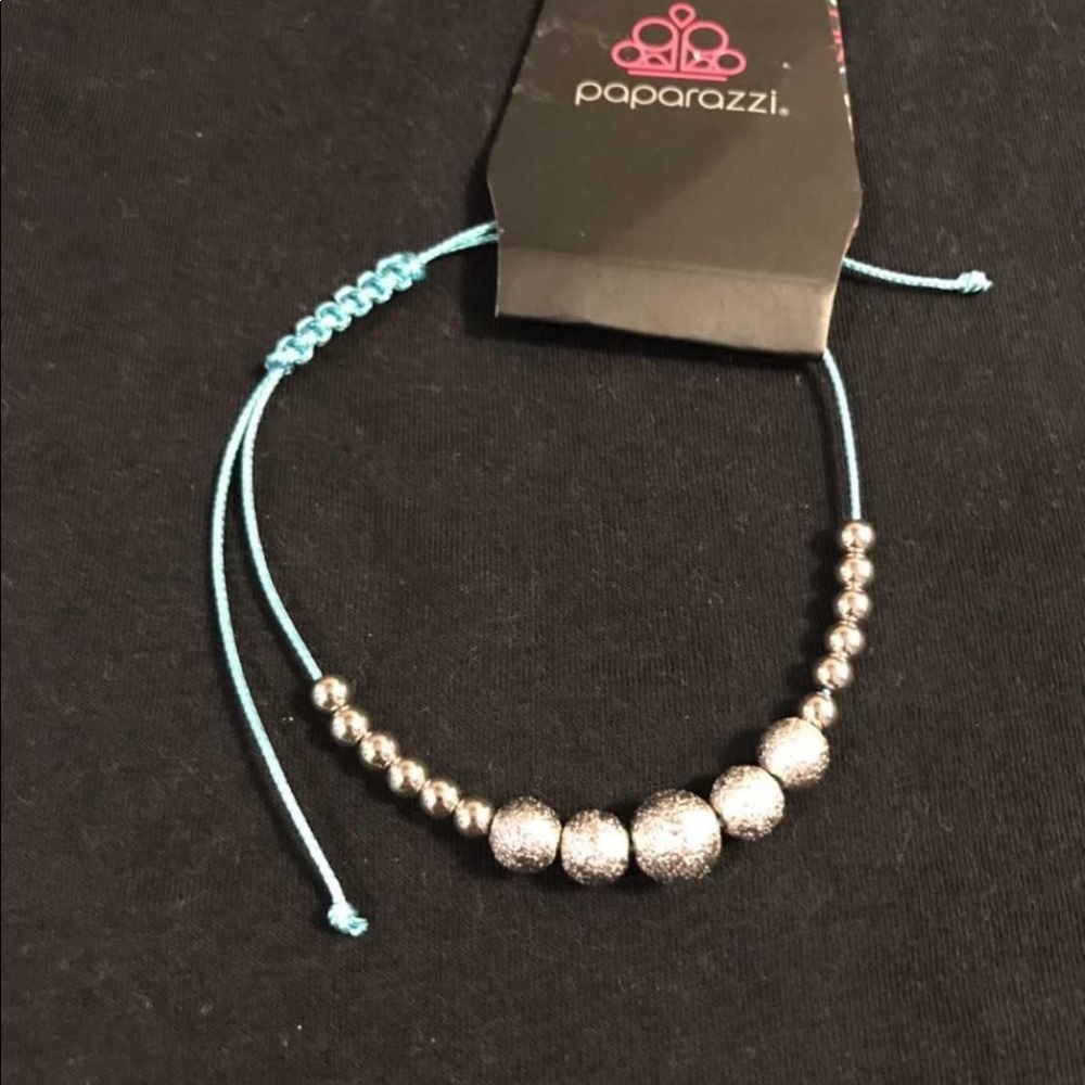 Paparazzi pull tie bracelet